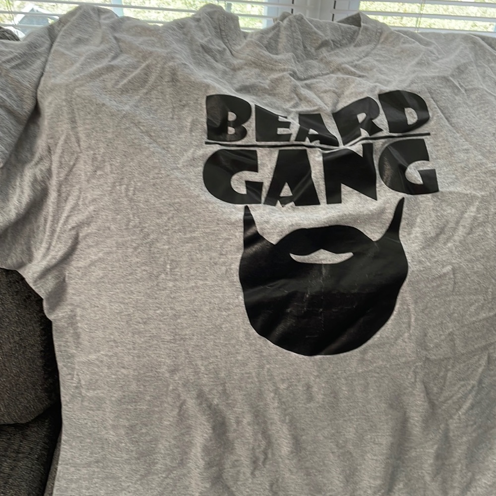 Tee shirt